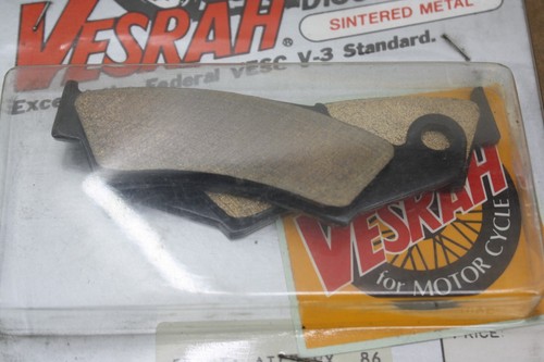 NOS 87-94 HONDA CR250R & 88-95 XR250R SINTERED METAL FRONT BRAKE PADS VESRAH - Picture 3 of 4