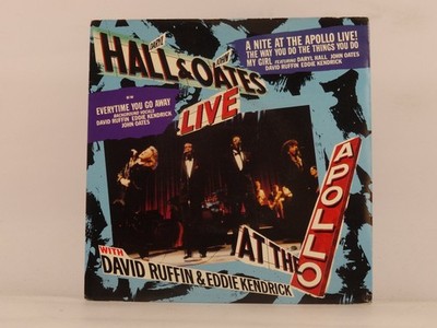 HALL & OATES WITH DAVID RUFFIN & EDDIE KENDRICK A NIGHT AT THE APOLLO LIV (119) 