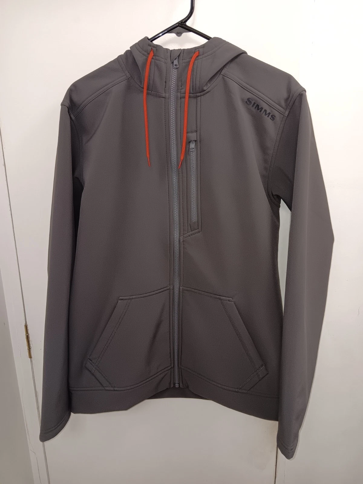 Simm Rogue Hoodie With Fleece Lining In Slate Size Small (NWOT)
Opens in a new window or tab
