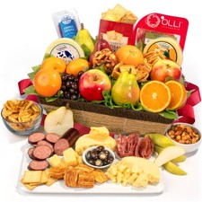 Gourmet Fruit and Snack Gift Basket with Sausages and Cheese 9 lbs