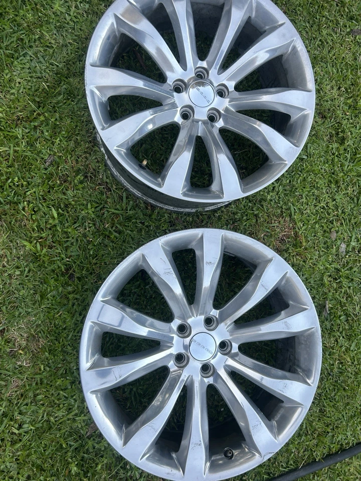 chrysler 300 20 factory oem wheels rims - Image 4 of 4