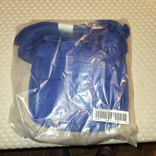 Sac à bandoulière tissé Supreme bleu royal SS 2024 NEUF jamais ouvert