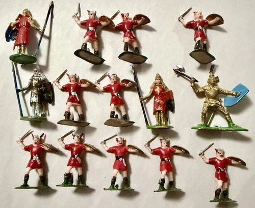 Vintage Marx 1960 Plastic Toy Soldier Figures Knights Cavalry Infantry 100 Lot