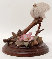 COUNTRY ARTIST England, Decorative "Fan Tail Dove" Mounted Figurine Ornament