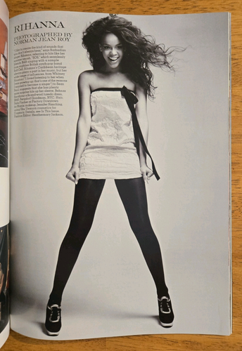 Lot of 2 Vanity Fair Magazine Fashion Rocks Issues, 2004 & 2006, Beyonce - Picture 13 of 18