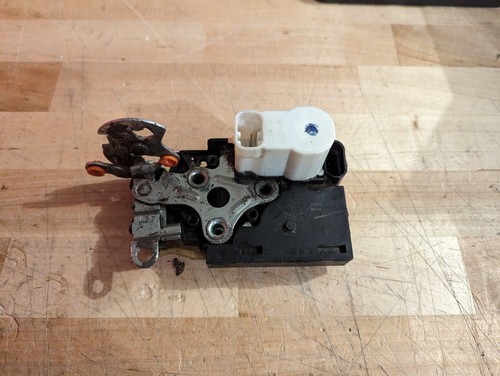 2005-2009 GMC Envoy Trailblazer Tailgate Latch LiftGate Lock Actuator ...