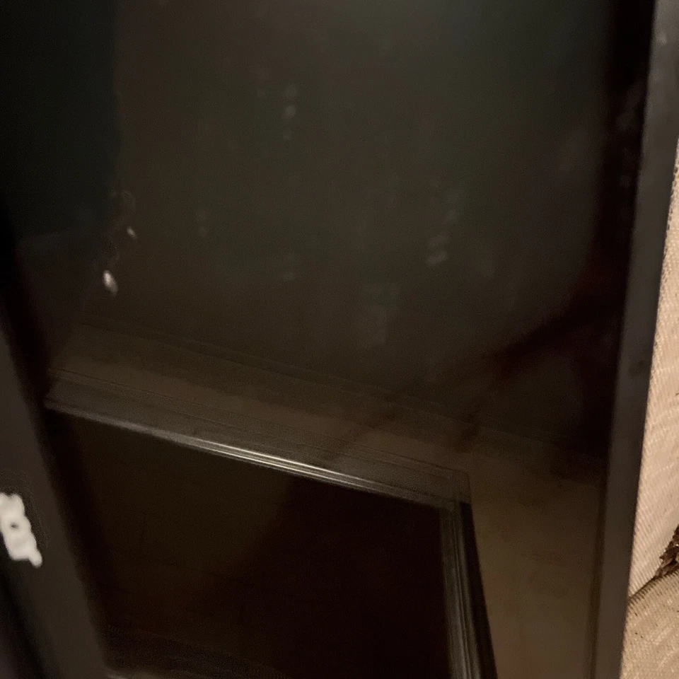 Laptop Acer Aspire V5-531 15,6" Display 4GB RAM 320GB HD das Display ist kaputt - Bild 2 von 4