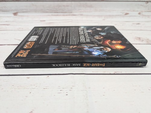 Fantasy Age Basic Rulebook Roleplaying Game Hardback Green Ronin Publishing HC - Bild 13 von 19