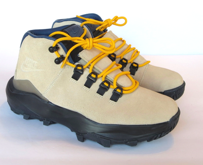 nike waterproof hiking footwear