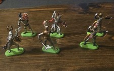 Lot of 6 Britains LTD Deetail 1971 Medieval Knights