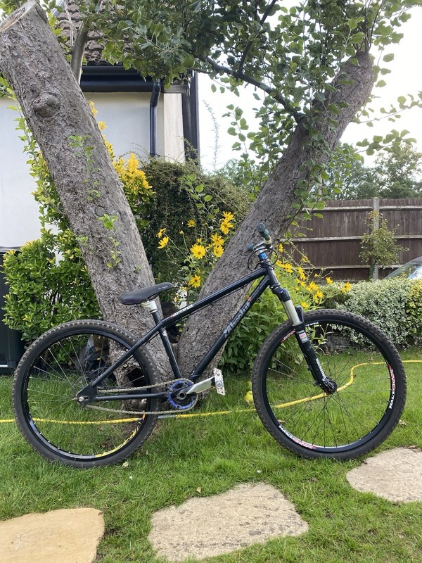 Commencal Absolut 15” CroMo dirt jump bike, RockShox fork,26” halo wheel, hope