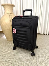SWISSGEAR Checklite Opulence  Expandable Spinner Carry On Suitcase