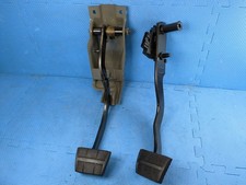 88-94 Chevy Silverado Gmc Sierra Clutch Pedal Bracket Brake Nv3500 Nv4500 Oem 88-94 Chevy Silverado Gmc Sierra Clutch Pedal Bracket Brake Nv3500 Nv4500 Oem