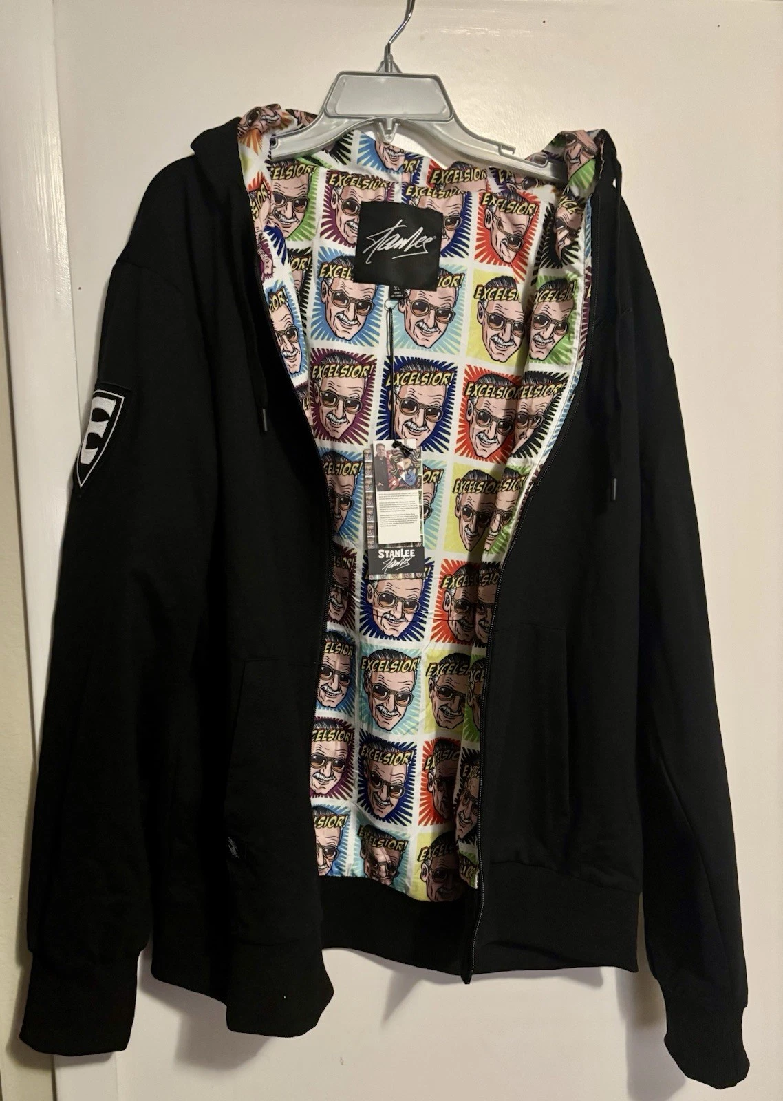 Stan Lee The Creator Marvel Comics Limited Edition Reversible Hooded Jacket Larg image 2