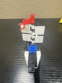 Vintage Lego 6017 - Castle - King's Oarsmen - 100% Complete with Instructions A3