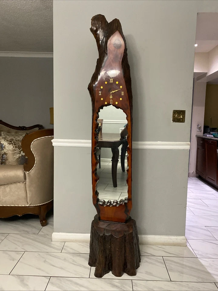 Hermosos relojes con espejo antiguo reloj de pared sin fecha se ve muy bonito liendres Foto 2 de 2