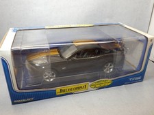 to 999 pieces] Greenlight 2010 Ford Mustang GT Black/Gold 1/18 GREENLIGHT FORD