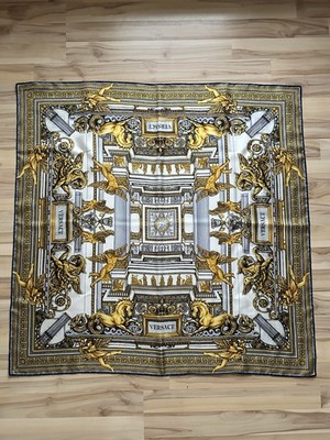 Versace Seidentuch 100% Seide Barock Greca Print