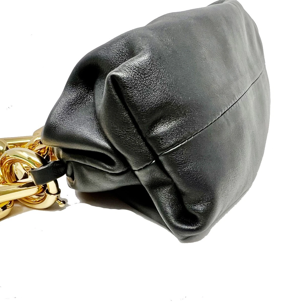 Borsa a catena Bottega Veneta in pelle nera con sacchetto antipolvere