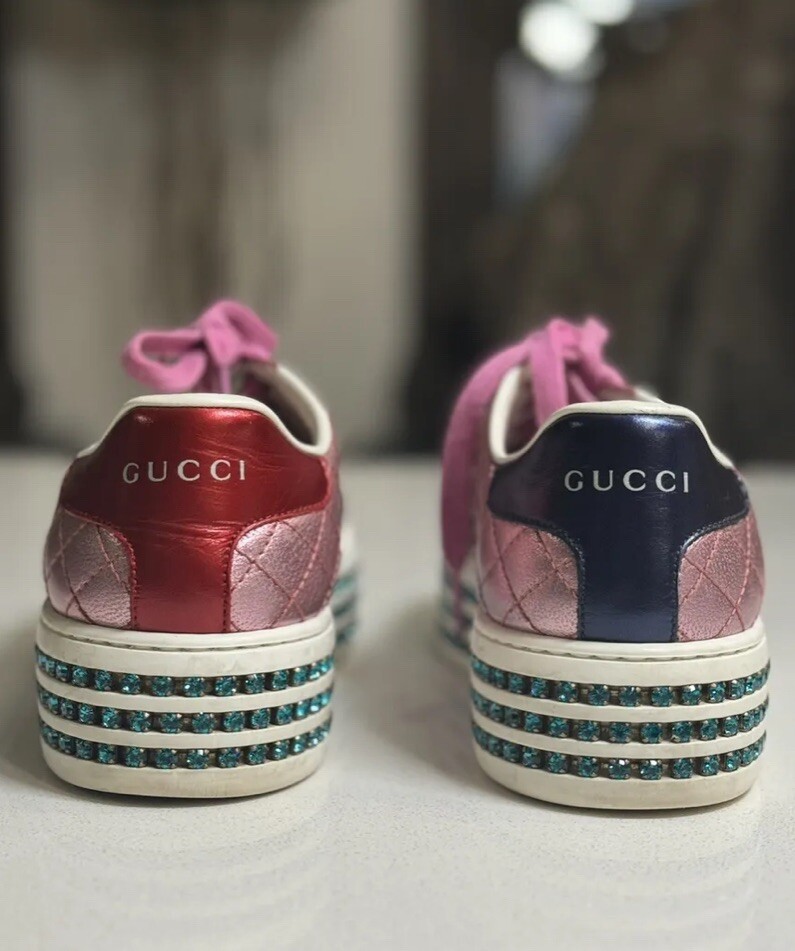 GUCCI グリッター ピンク スニーカー 箱なし GUCCI - GUCCI グッチ スニーカー 23.5cm ピンク 【古着】【中古