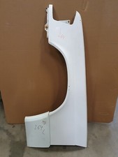 164* Mercedes 190 W201 Kotfl&uuml;gel vorne Links F:147