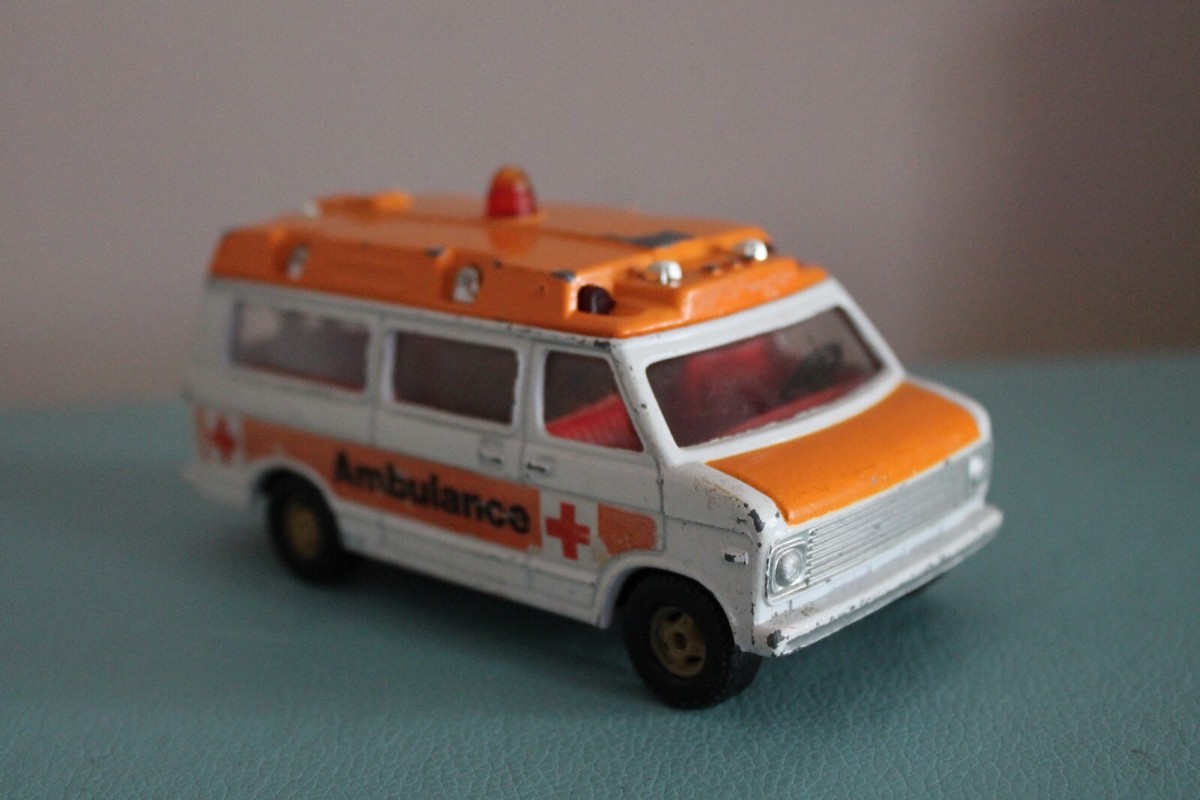 Corgi 5” CHEVROLET VAN Ambulance DIECAST Toy Car VINTAGE No