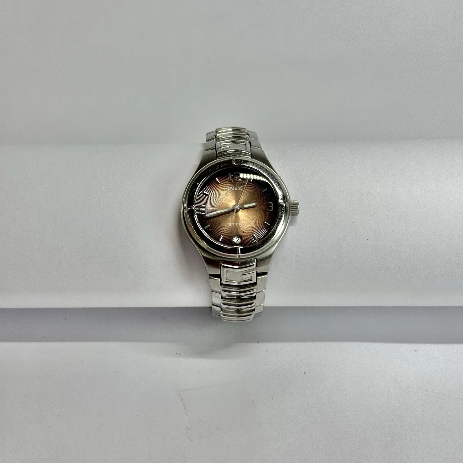 GUESS P221GL Analog Quartz Silver Tone Women Vintage Watch W560 *WORKING