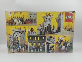 Lego Castle Lion Knights Set 6080 King's Castle Almost Complete w/ Box + Instr.