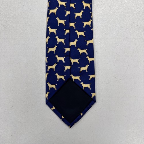 Alynn Neckwear Men's Navy Blue Dog Geometric Pattern 100% Silk Neck Tie - Picture 3 of 9