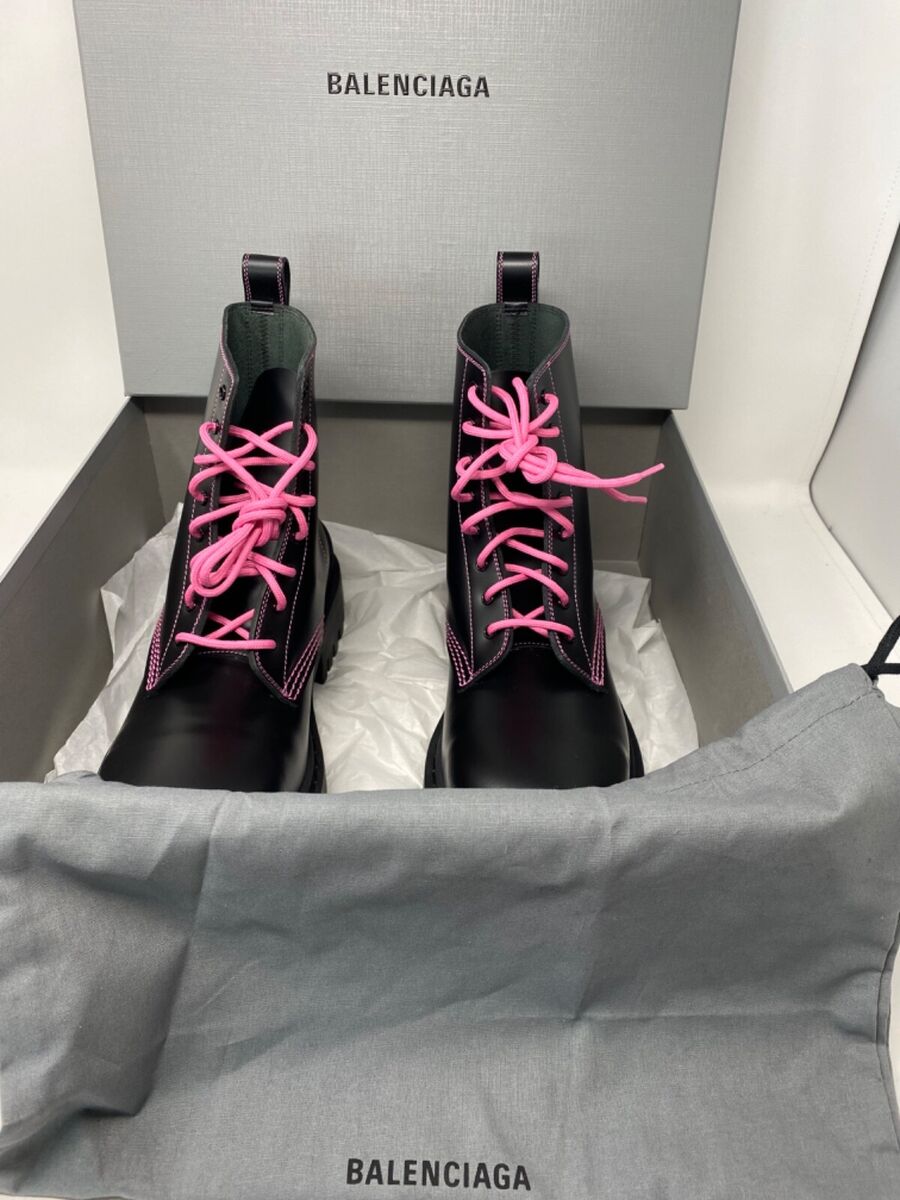 $950 Balenciaga Strike Boot Bootie Combat Hiking Black $950 Balenciaga Strike Boot Bootie Combat Hiking Black