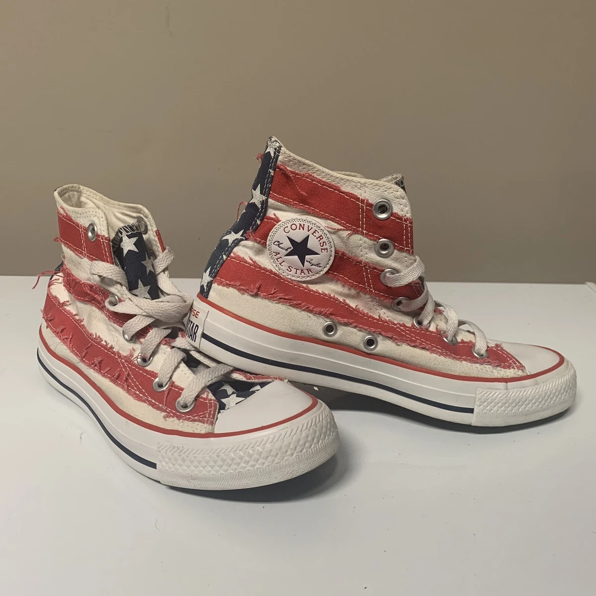 RARE Converse Distressed Stars Stripes High Top Sneakers USA Flag Womens 6 LE