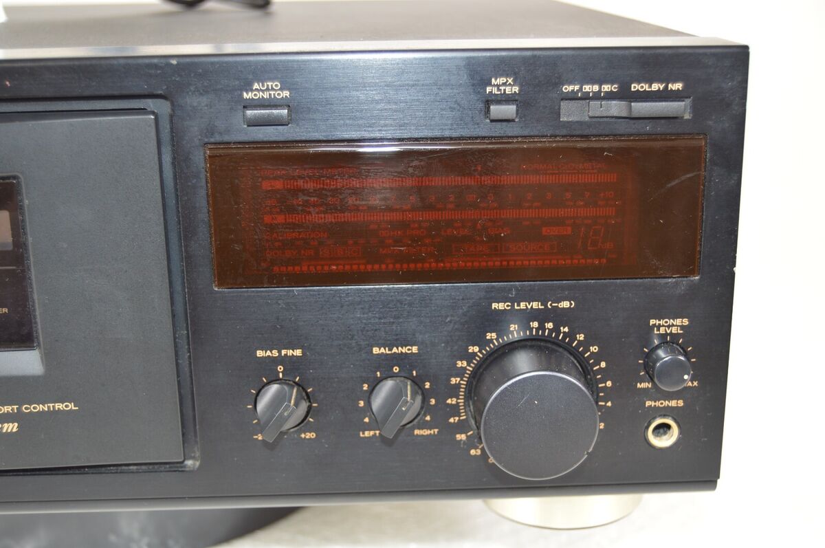 TEAC V-3000 3-Head System Stereo Cassette Deck Working TEAC V-3000 3-Head System Stereo Cassette Deck Working