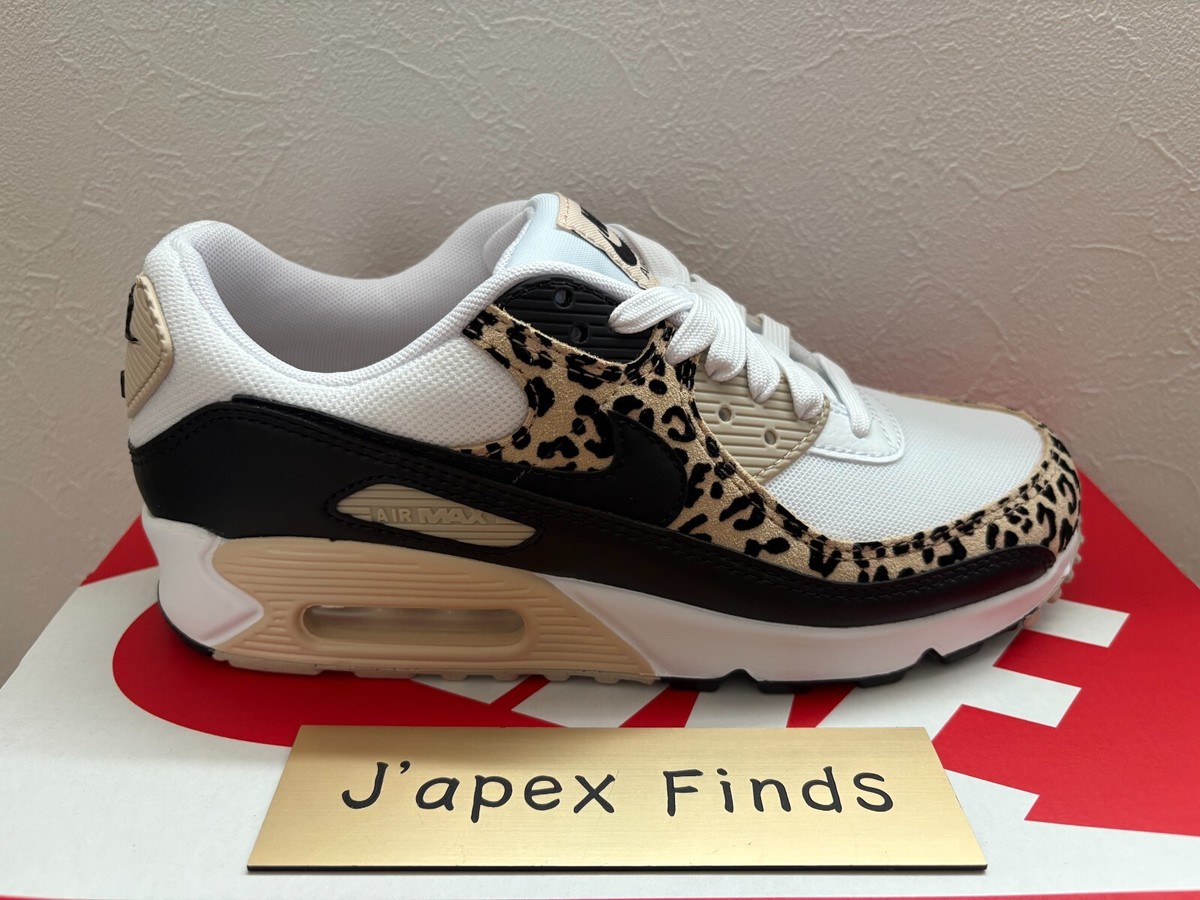 ステファン・マーチンエアー、【White Sand Beech】 Nike Air Max Plus Hiking Carabiner White Marina DV3507-100
