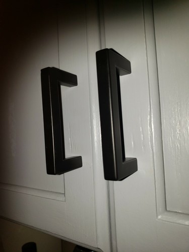 Ravinite Cabinte Hardware Kitchen Cabinet & Drawer Pulls Black Handles 3" oc NIB - Picture 3 of 4