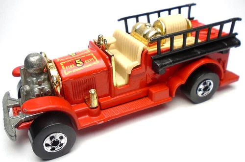 1980 HOT WHEELS OLD NUMBER 5 RED 1:64 DIECAST 3 1/8" FIRE ENGINE LADDER TRUCK