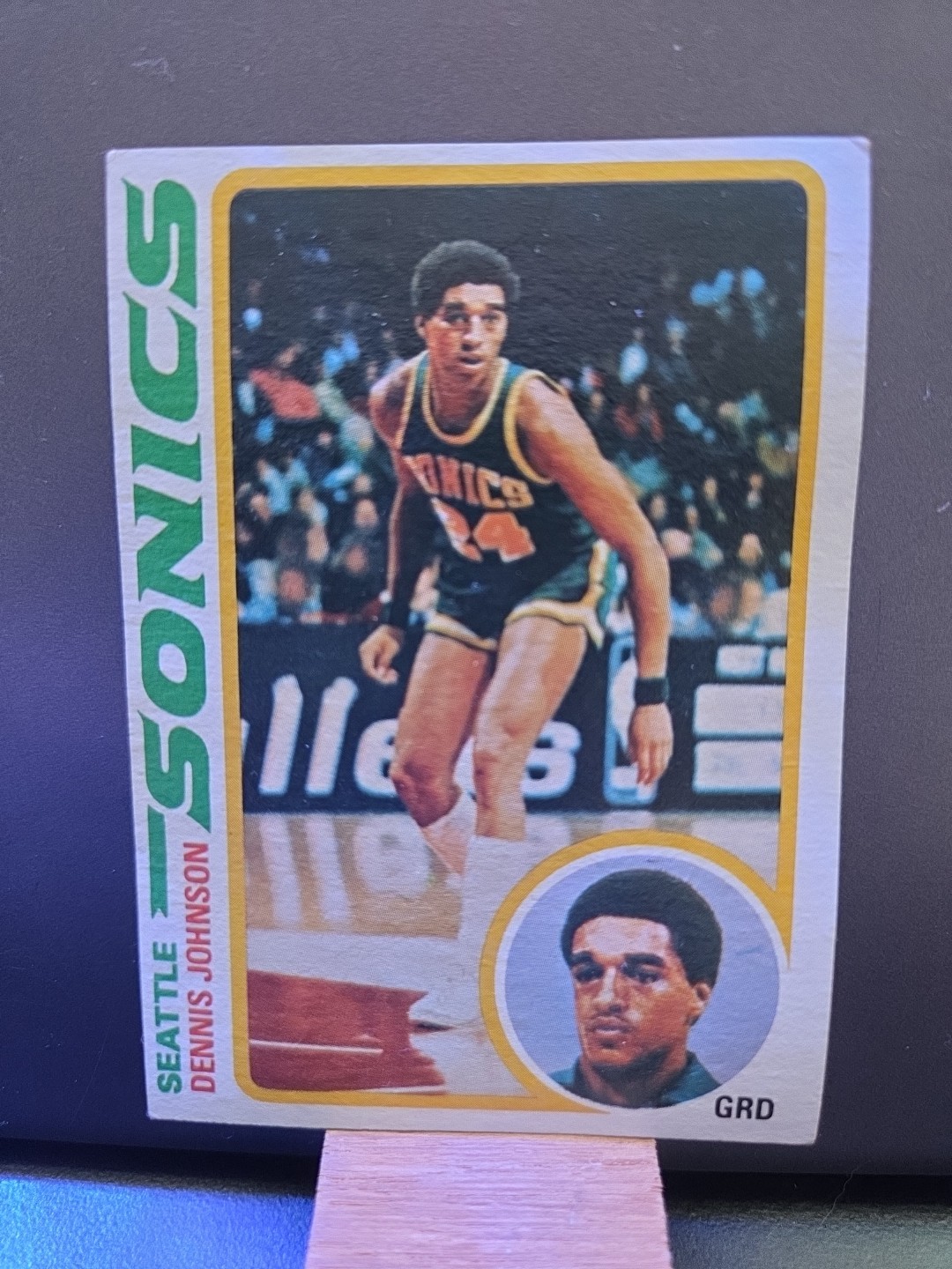1978-79 Topps Dennis Johnson #78 (RC) Rookie Card