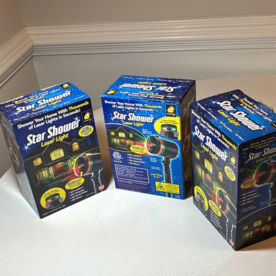 Star Shower Outdoor Laser Light Projector w/ Light Sensor