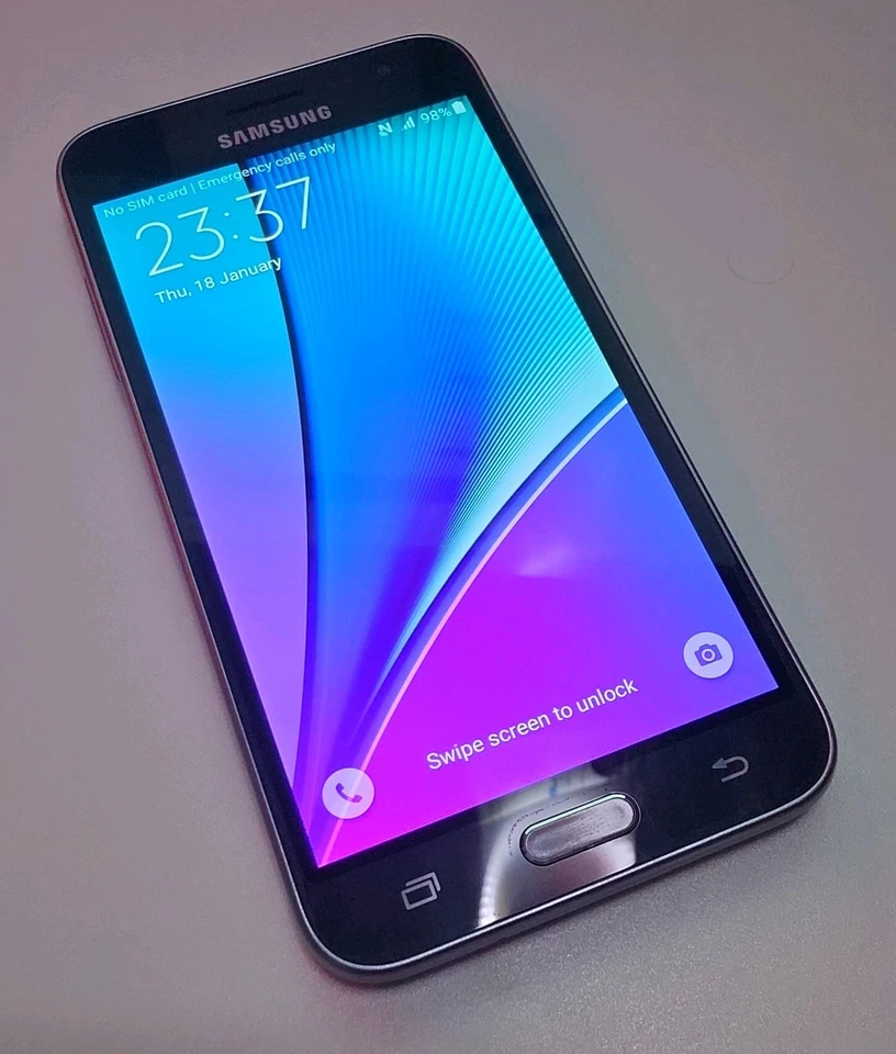 Samsung Galaxy J3 (2016) · 8GB, photo 1 of 5