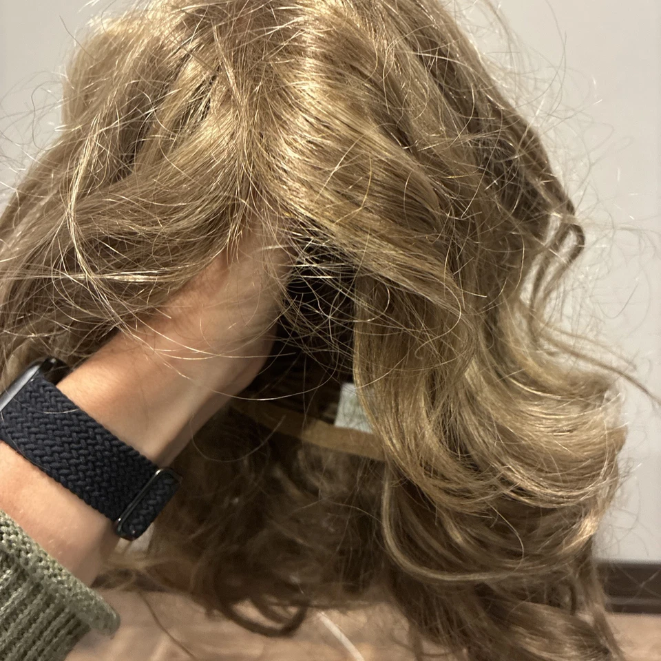 PELUCA ENVIDIA RUBIA ENCAJE ONDAS GLAMUROSAS Foto 2 de 3