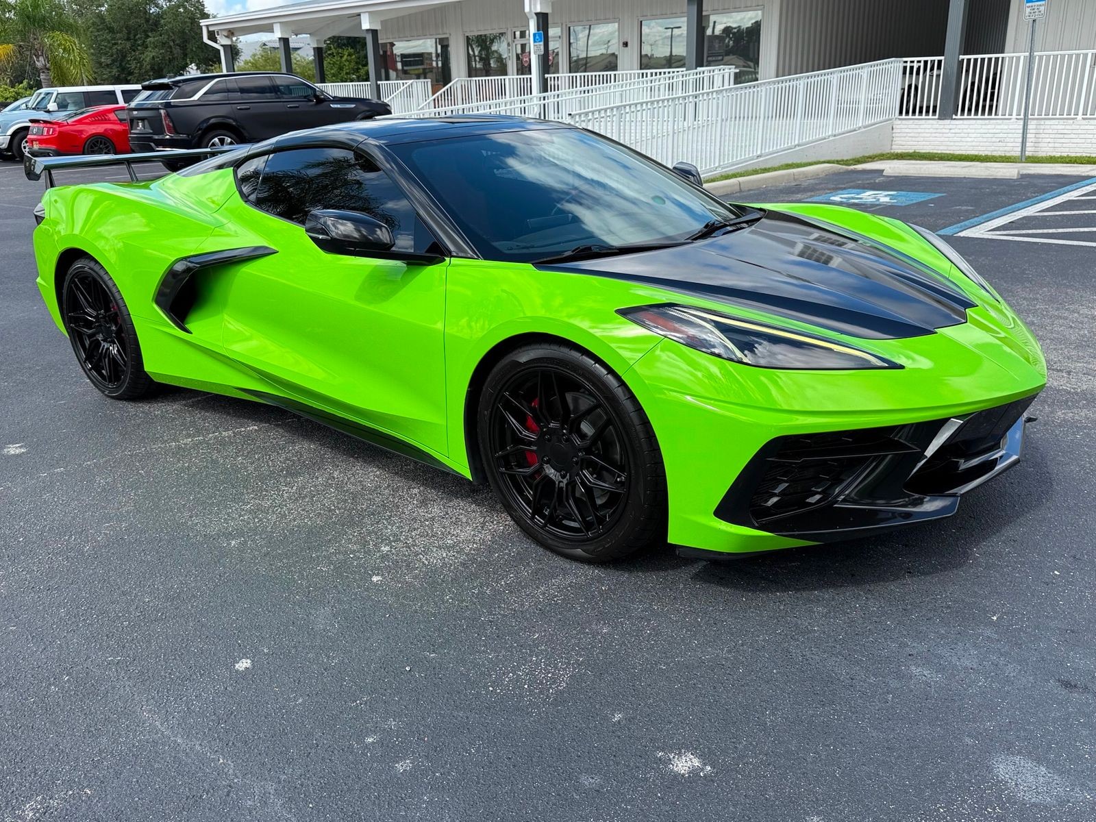 2022 Green Chevrolet Corvette Coupe  | C8 Corvette Photo 9