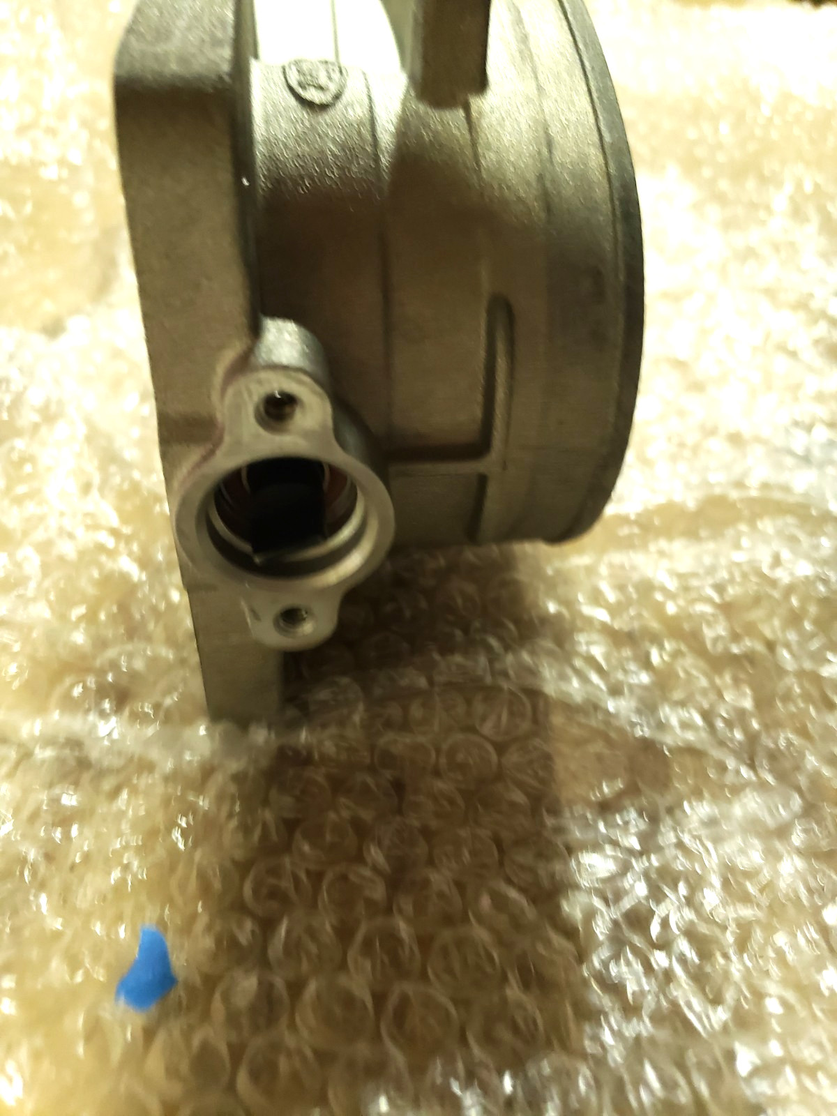 USED OEM Stock 2005/06 Ford GT Main Throttle Body to S/C PN 4G7Z-9E926-AA