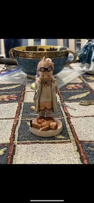 Hummel Figurine  Doctor  #127   TMK-5   Goebel, W. Germany   4 ¾  Tall