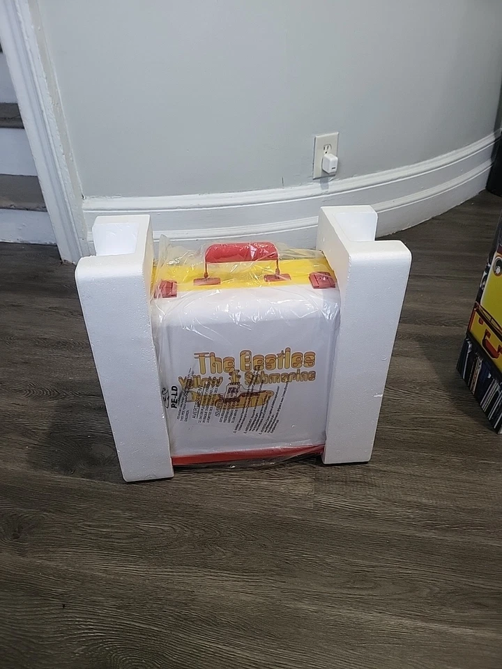 The Beatles Yellow Submarine Crosley Portable Turntable Record Player - Image 4 of 4