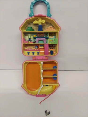 Vintage Polly Pocket Horse Compact miniature stable happy trails club 94