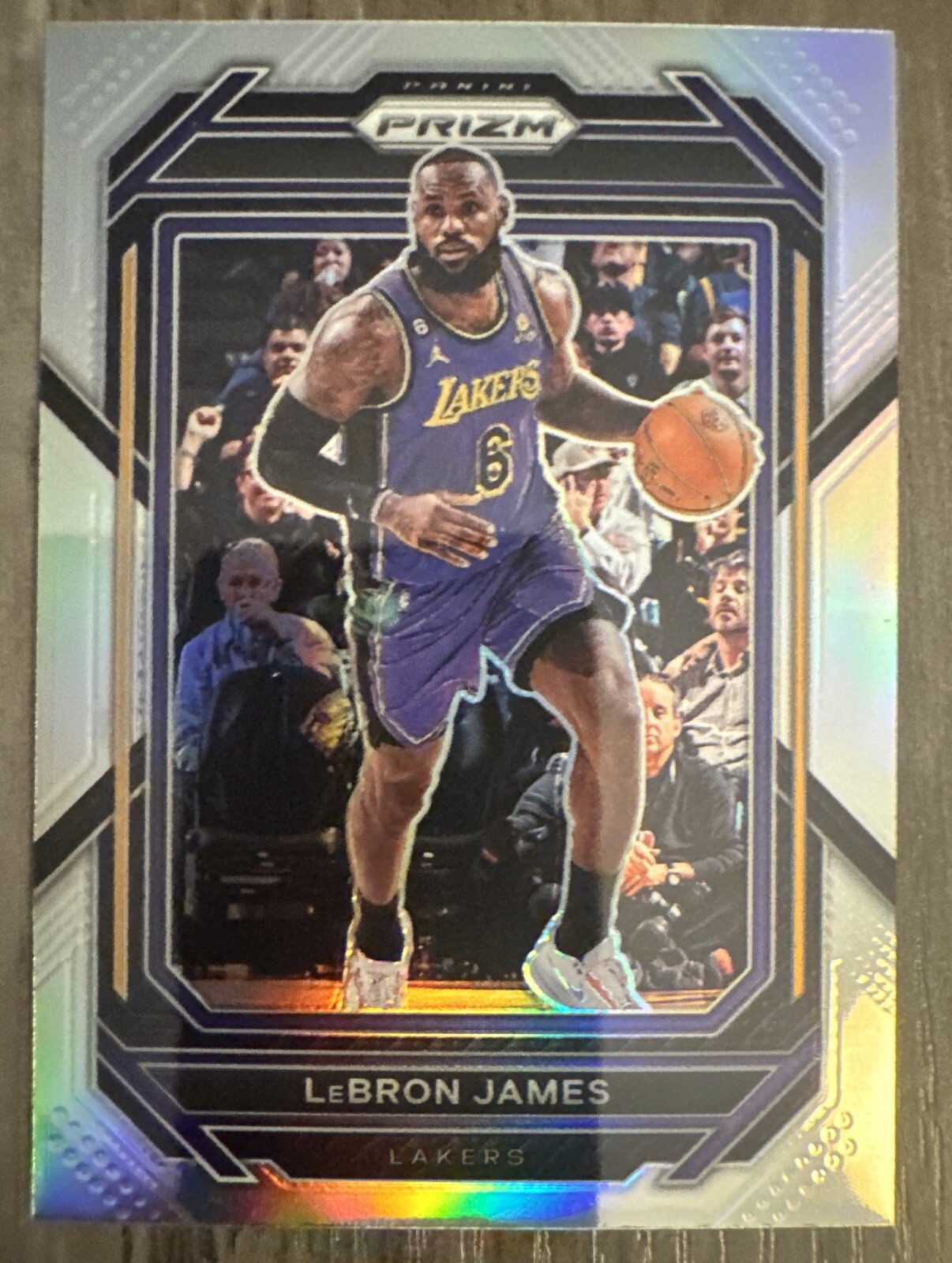 2022 Panini Prizm Hyper Prizm Los Angeles Lakers LeBron James #134