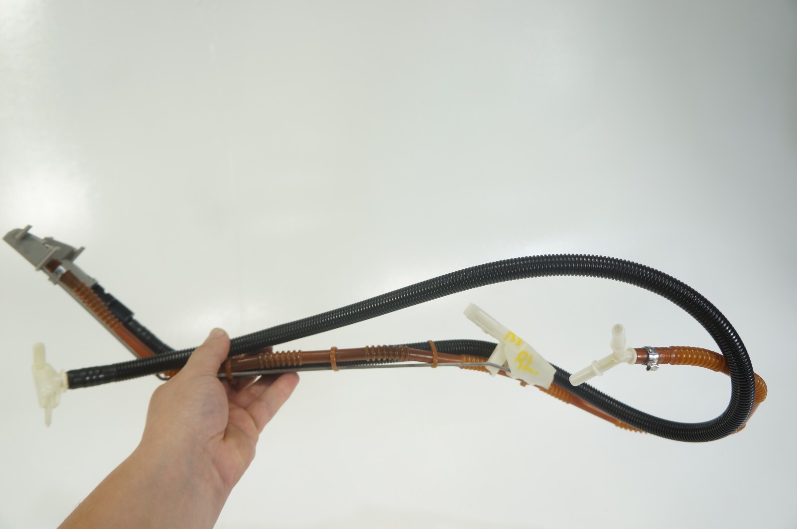 OEM 03-2010 Bentley Continental Flying Spur Speed Left Side Fuel Pump Hose Line