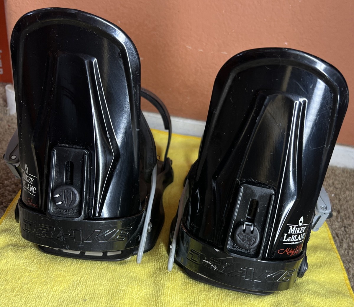 Vintage Drake Mikey LeBlanc snowboard bindings First Pro Vintage Drake Mikey LeBlanc snowboard bindings First Pro