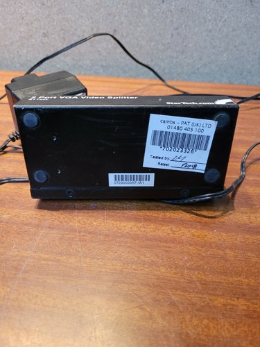 StarTech 2 Port VGA Video Splitter 250MHz - ST122L - With PSU - Picture 2 of 3
