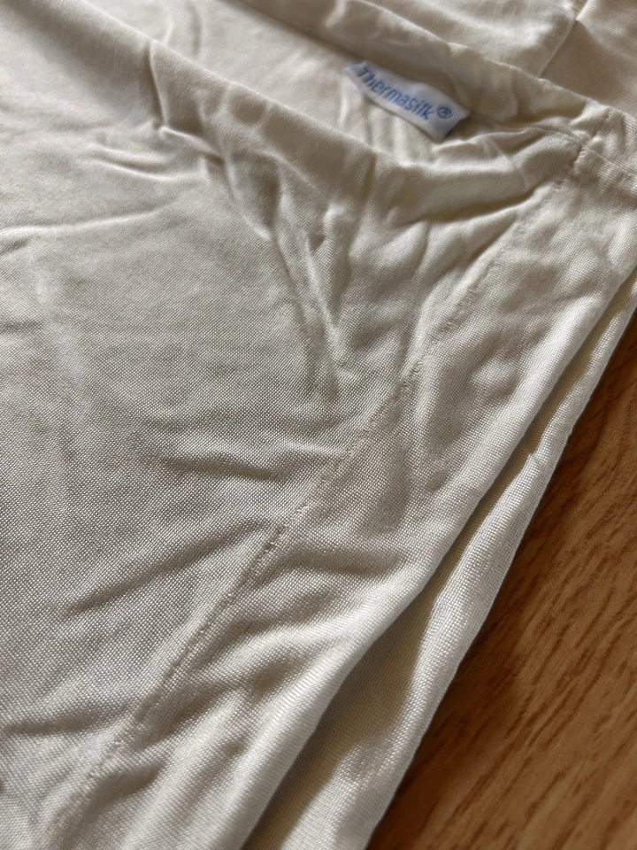 Talla XL Vintage Años 70 Thermasilk 100% Pura Seda Capa Base Manga Larga Foto 4 de 4