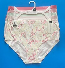 Laura Ashley 5 pairs Size M Soft Fit Briefs U...